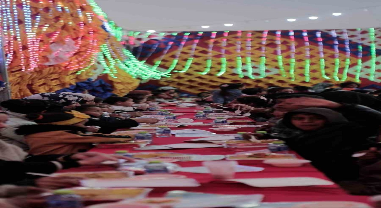 Yedi Başak ve Şahinbeyden Gazzede günlük bin kişiye iftar
