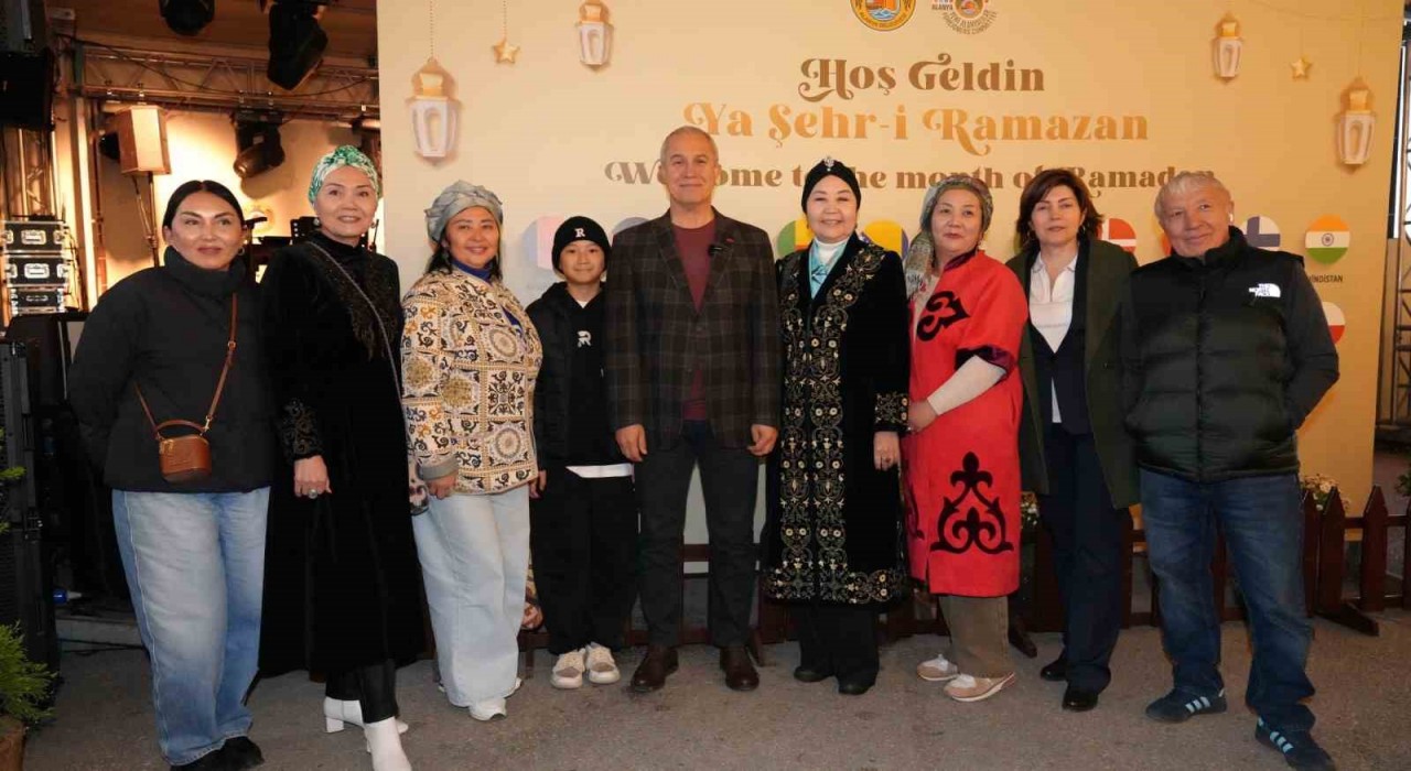 Yeni Alanyalılar iftar sofrasında buluştu
