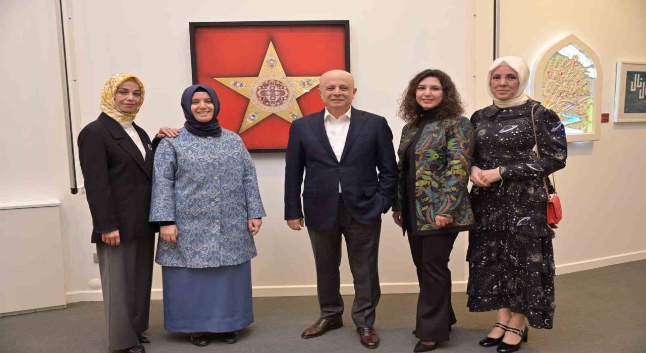 Yıldız Holding Ramazanı geleneksel sergileriyle karşılıyor