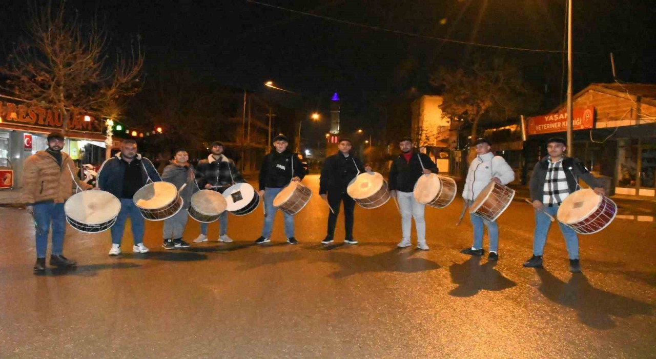 Yozgatta davulcular mesailerine başladı