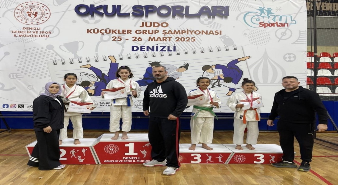 Yunusemrenin küçük judocuları Denizlide 7 madalya kazandı