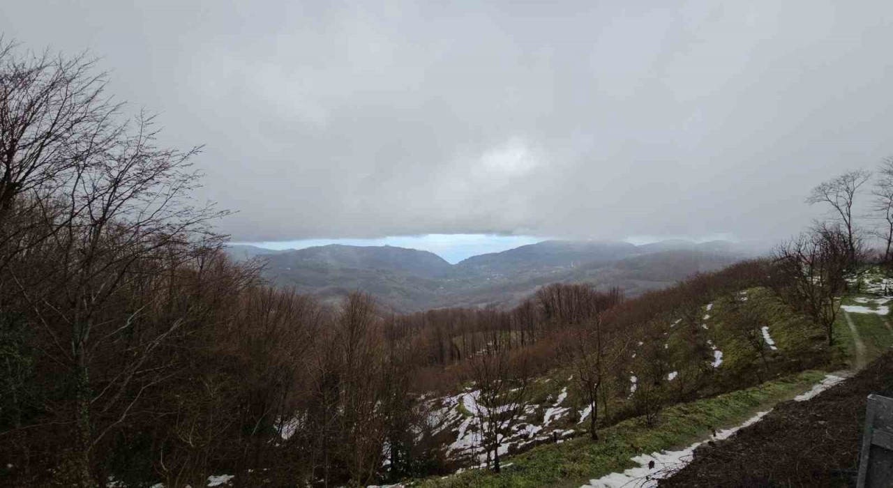 Zonguldak-Ereğli yolunda sis havadan görüntülendi
