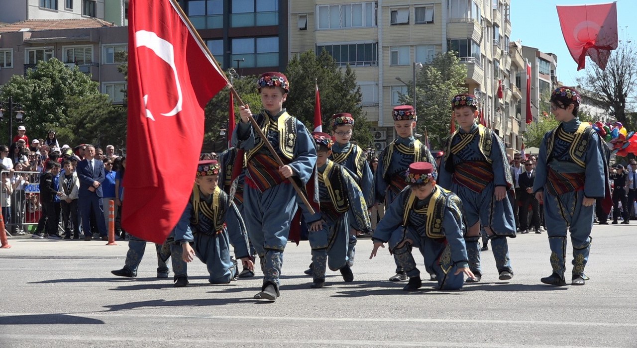 23 Nisan Kırklarelinde coşku ile kutlandı