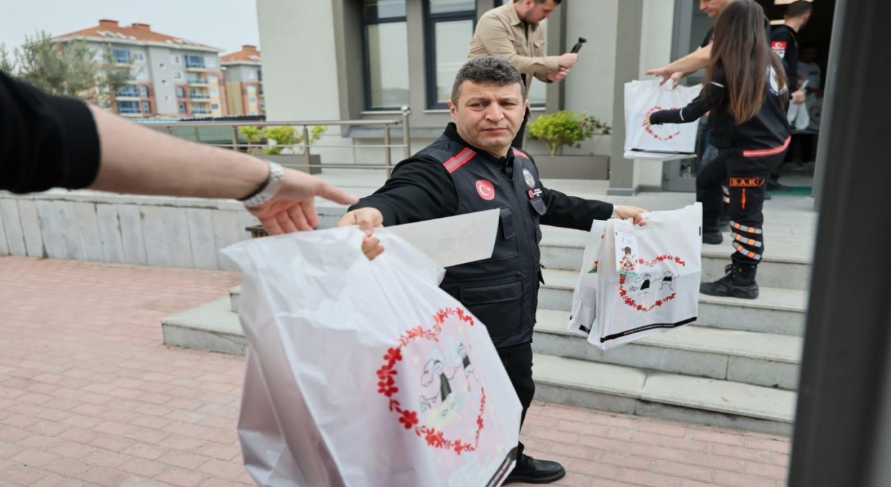 23 Nisan Ulusal Egemenlik ve Çocuk Bayramında Hataydaki çocuklar unutulmadı