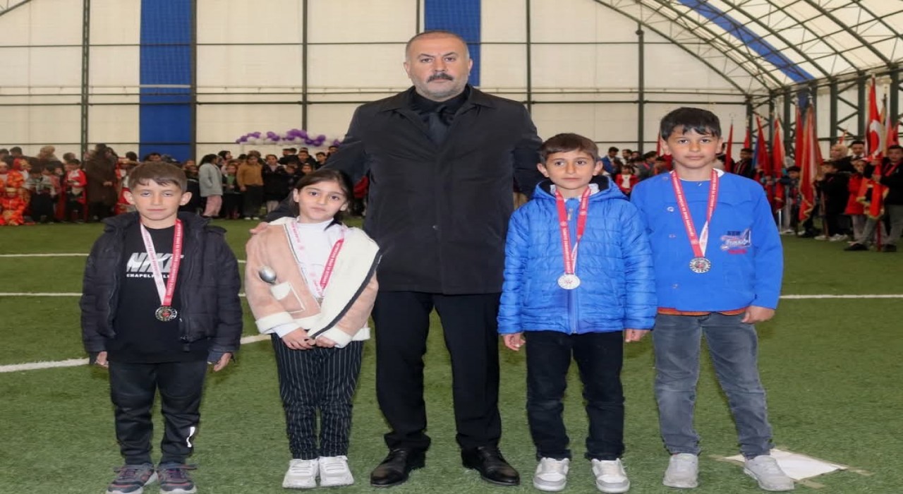 23Nisan Tutakta coşkuyla kutlandı