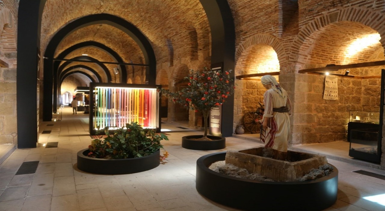 5 asırlık bedesten Niğdenin kültürel turizmine katkı sağlıyor