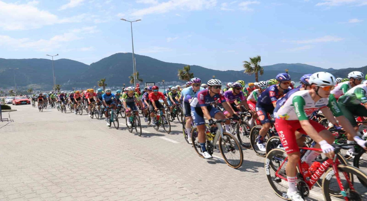 60. Cumhurbaşkanlığı Türkiye Bisiklet Turunun Fethiye-Marmaris etabı başladı