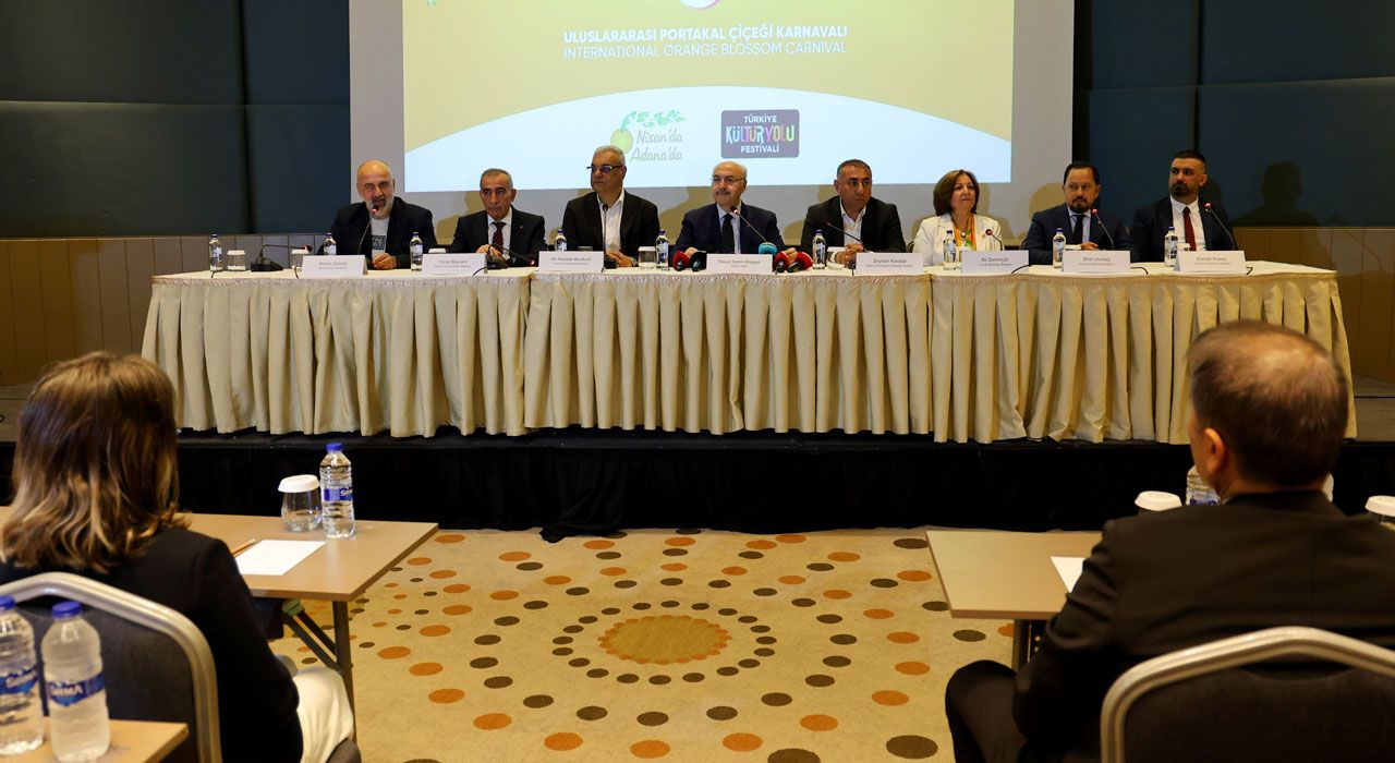 Adana’da 13. Uluslararası Portakal Çiçeği Karnavalı Coşkusuyla Başladı