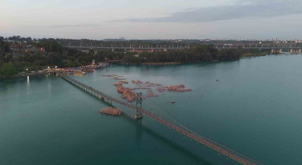 Adananın boğazı Esi Baraj karanlığa terk edildi