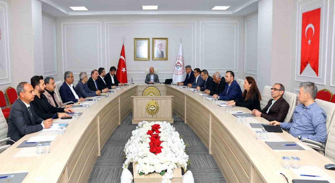 Adıyamanda il istihdam toplantısı yapıldı