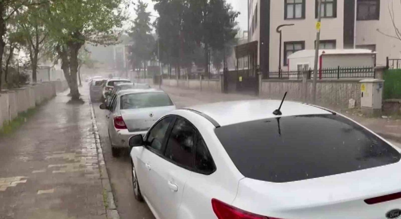Adıyamanda sağanak etkili oldu