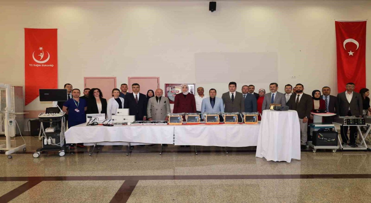 Afyonkarahisar Devlet Hastanesine 15 Milyon TLlik tıbbi cihaz desteği