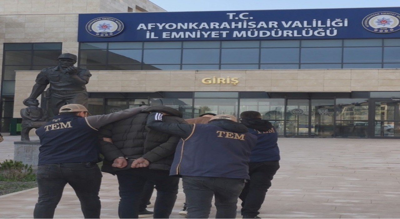 Afyonkarahisarda terör operasyonu: 2 gözaltı