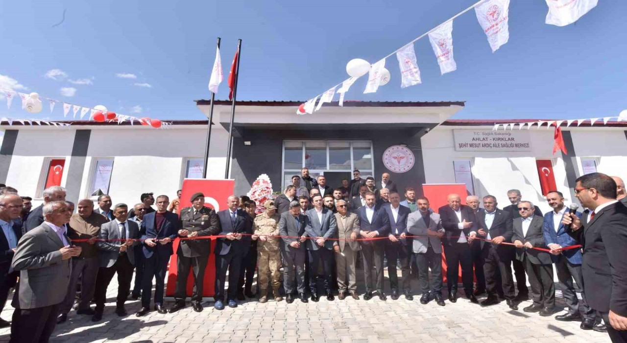 Ahlatta Şehit Mesut Ardıçın adı ASMde yaşatılacak