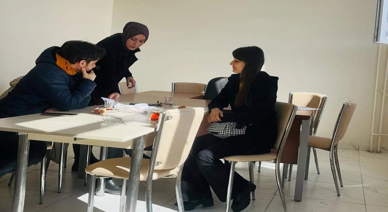 Altıntaşta ortaokul öğrencilerinin kariyer yolculuğu başladı