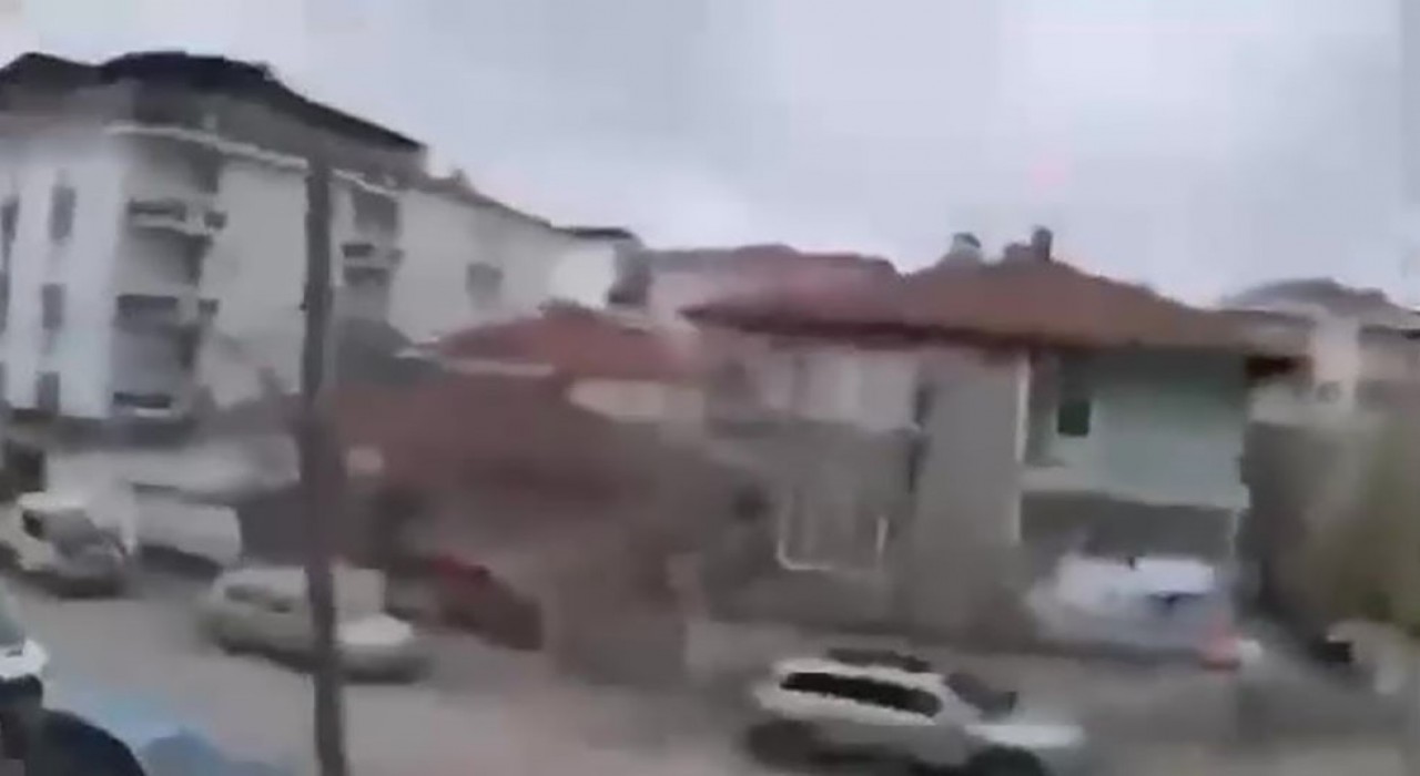 Amasyada deprem anı kamerada