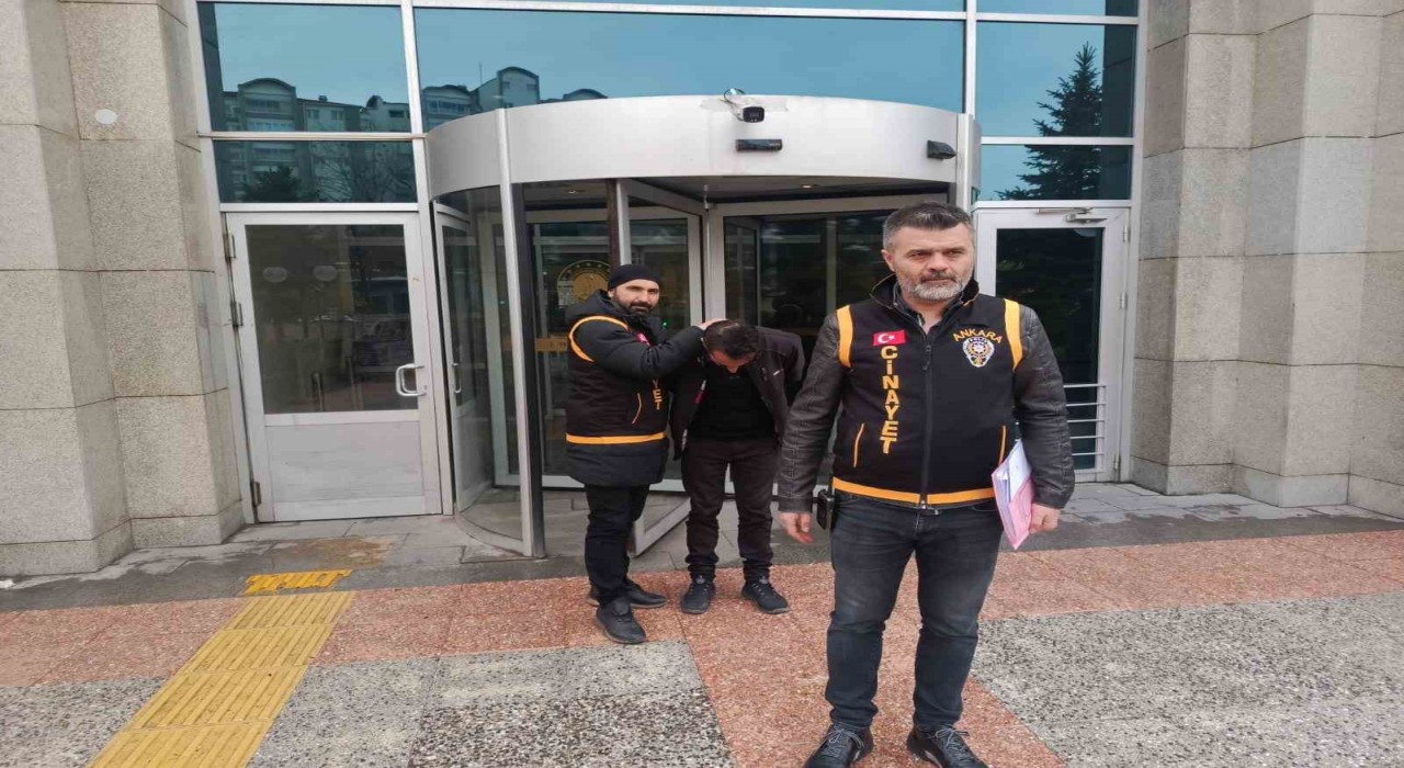 Ankarada müezzini bıçakla yaralayan şahıs tutuklandı