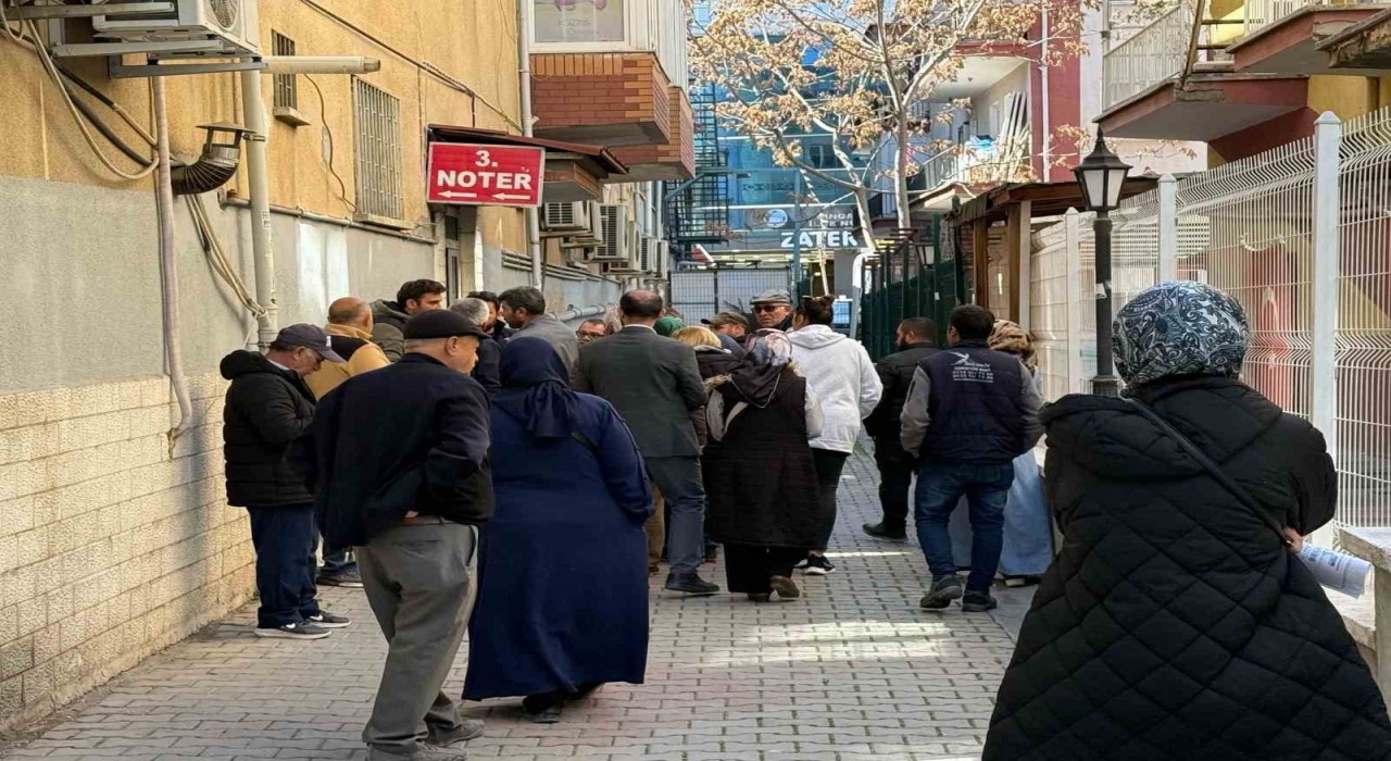 Ankarada yıkım kararının bulunduğu arsa hisselerinin birden fazla kişiye satıldığı iddiası