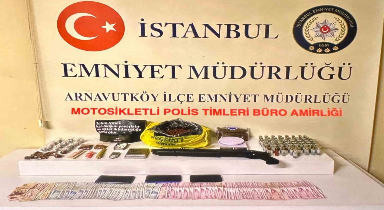 Arnavutköyde yunus polisleri uyuşturucu ticaretini suçüstü yakaladı