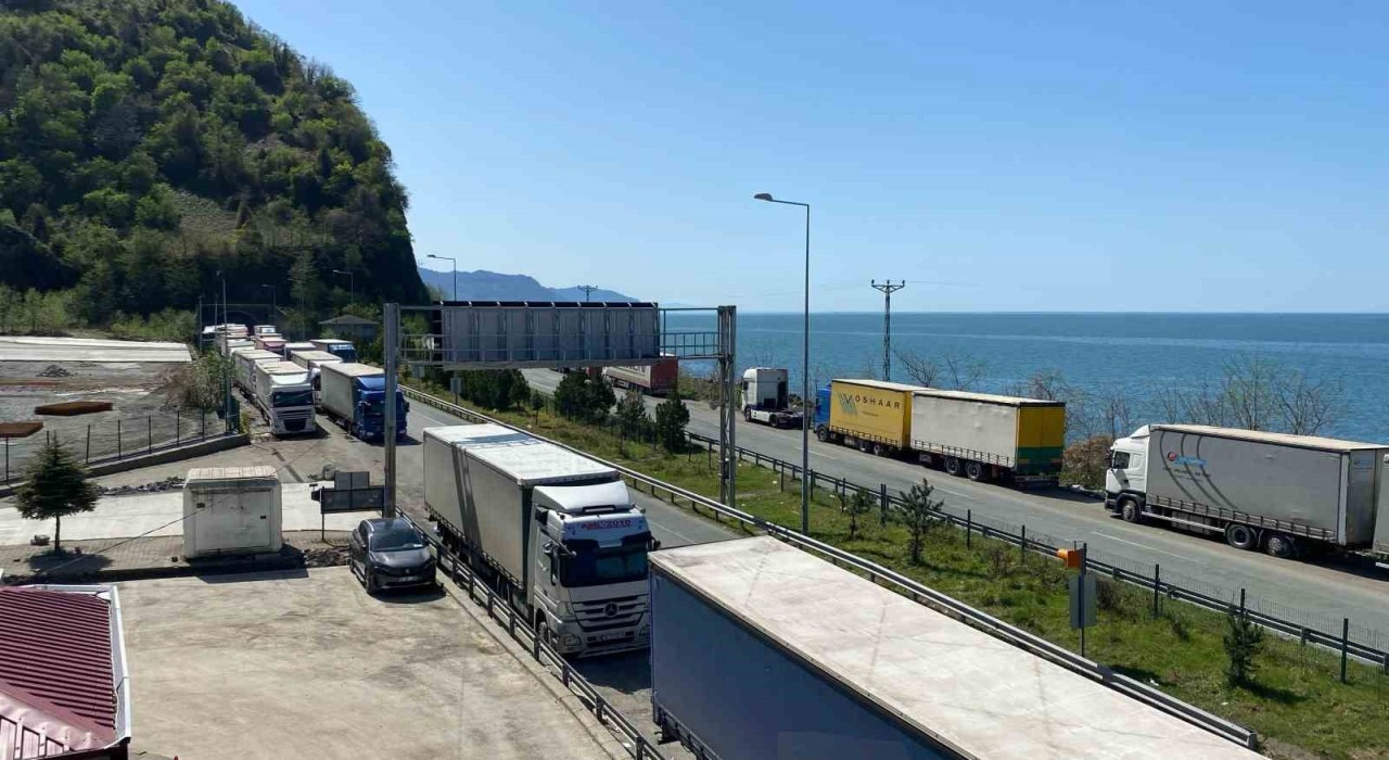 Artvinde tırcılar bayramı sırada geçirdi