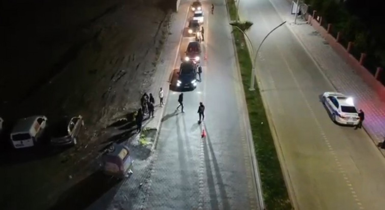 Asayiş ve narkotik uygulamasında aranan 4 şahıs yakalandı