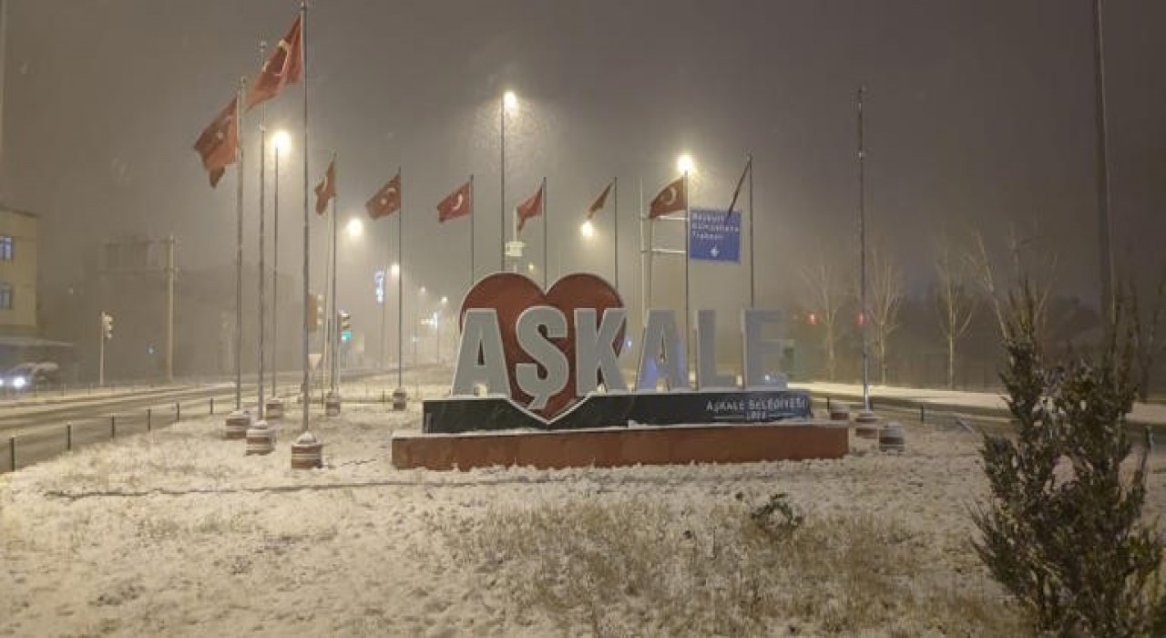 Aşkalede bir günde 4 mevsim