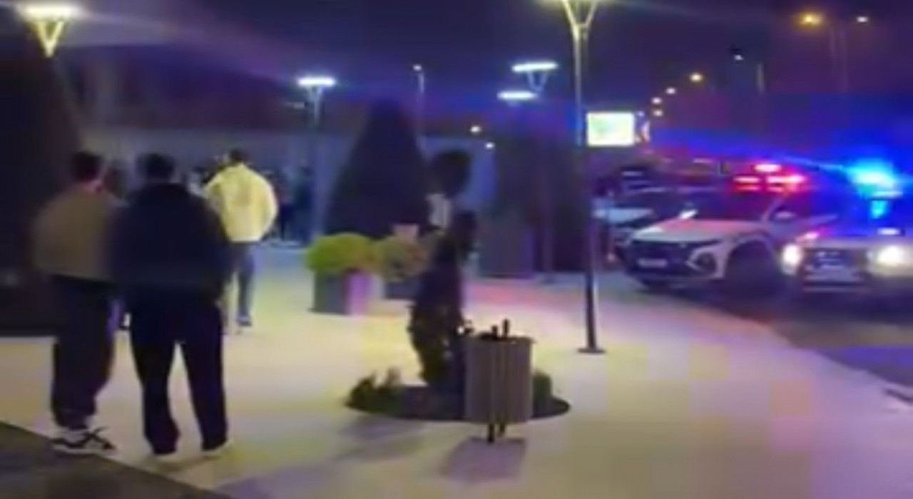 AVMye silahla girmek istediler, tartışma çıkarttılar: 4 gözaltı