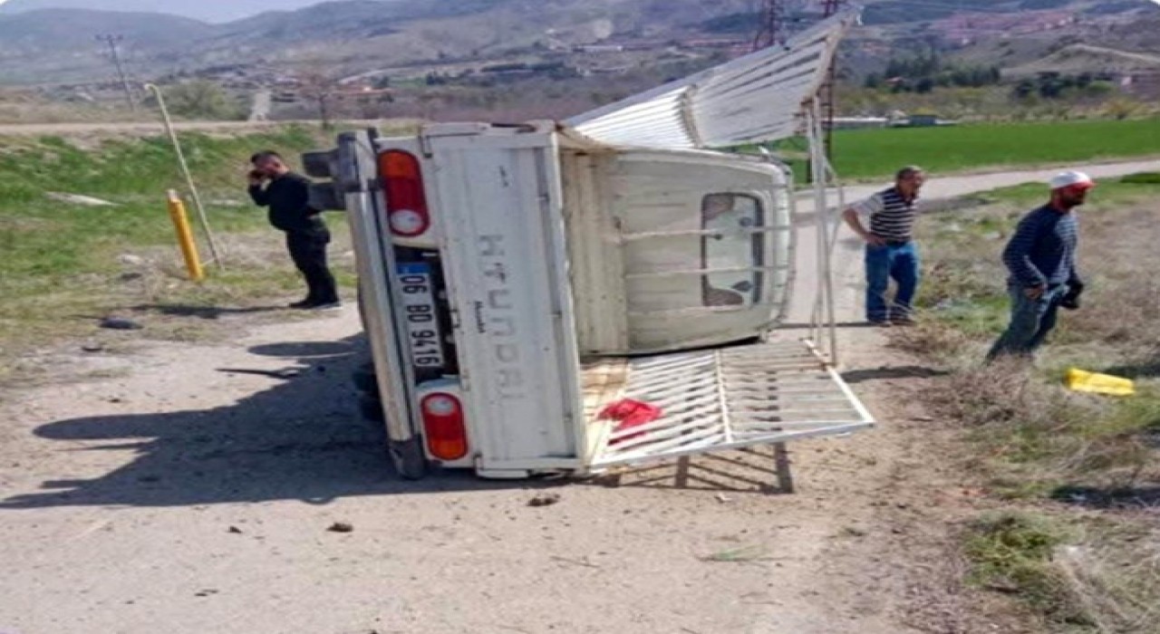 Ayaşta trafik kazası: 2 yaralı