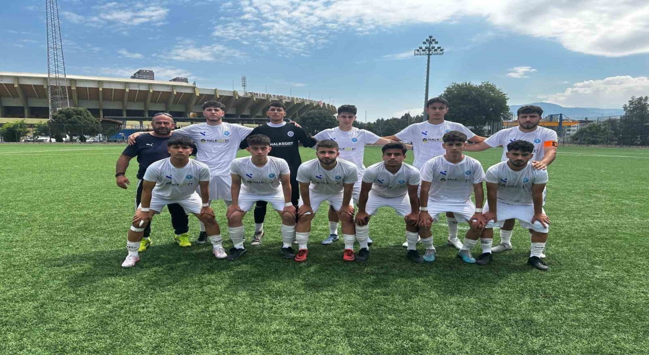 Aydın BŞB U18 Futbol Takımı Türkiye Şampiyonasında göz doldurdu