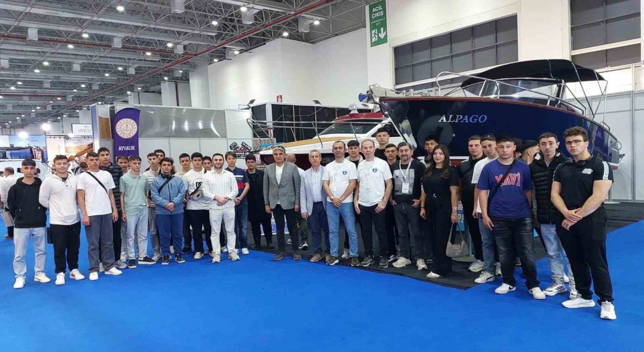 Ayvalık Denizcilik Lisesi Mast İzmir Boatshow Fuarında