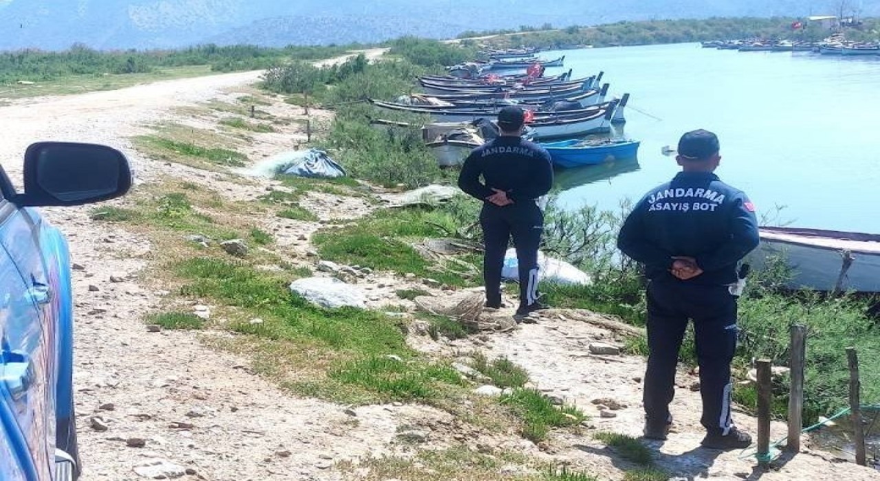 Bafa Gölünde ‘kuş denetimi