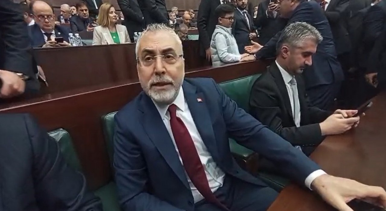 Bakan Işıkhan: (Kamu Toplu İş Sözleşmeleri Çerçeve Protokolü) Bir araya gelip ortak bir noktada buluşacağız