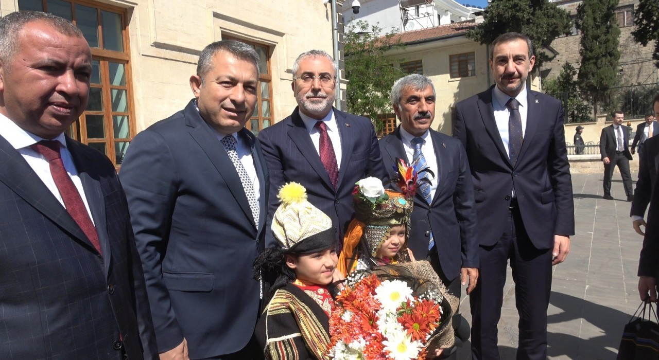 Bakan Işıkhan Kiliste depremzede kadınların güçlendirilmesi projesi seminerine katılacak