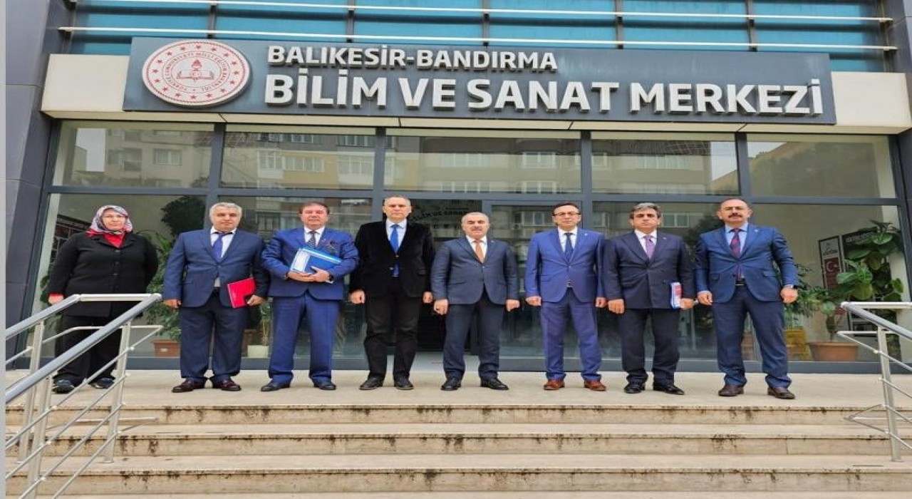 Balıkesirde eğitim yatırımları ve planlamalar masaya yatırıldı