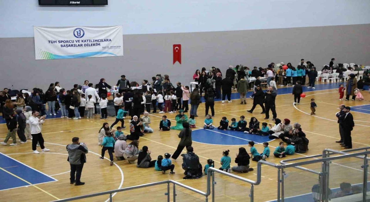 BARÜde çocuk şenliği coşkusu yaşandı
