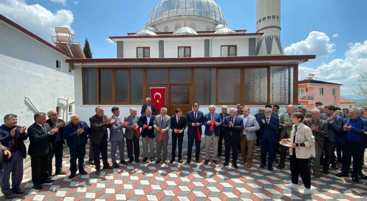 Başalan Mahallesinde Cami Açılışı ve Keşkek Hayrı yapıldı