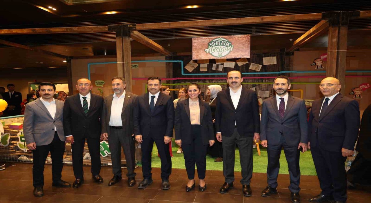 Başkan Altay tüm çocukları Konya Çocuk Kitap Günlerine davet etti