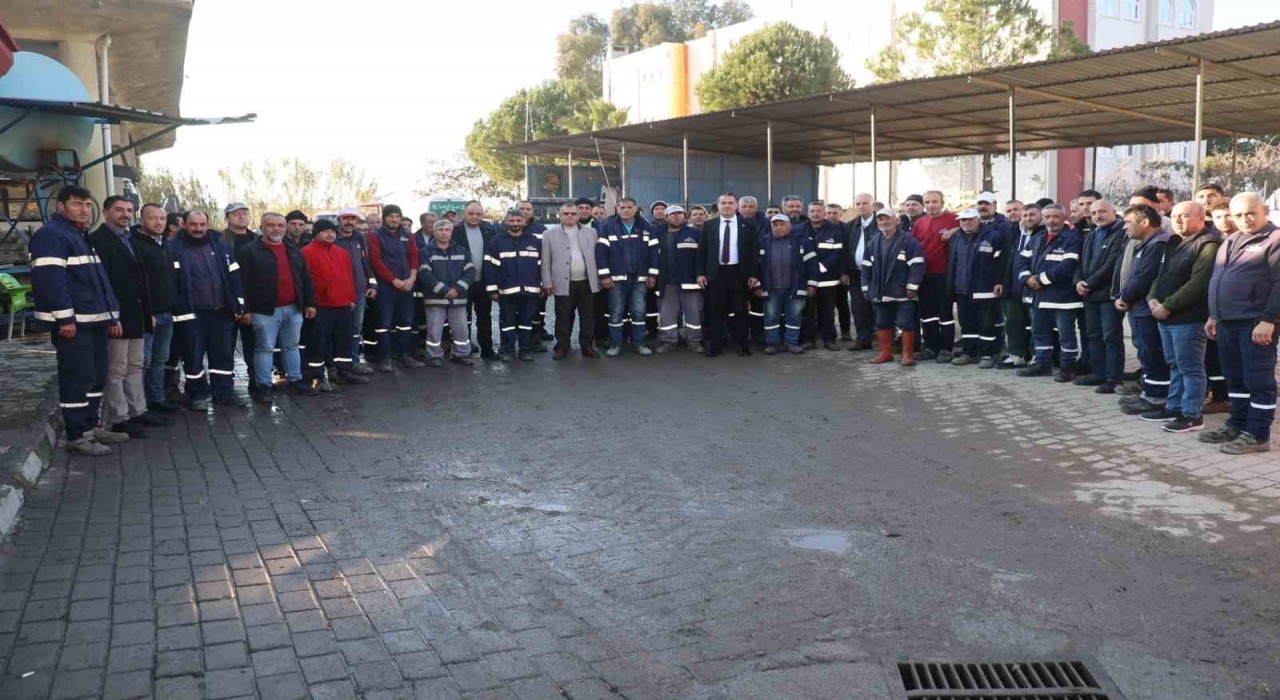 Başkan Arıcı: Emeğin ve alın teriyle geçinenlerin yanındayız