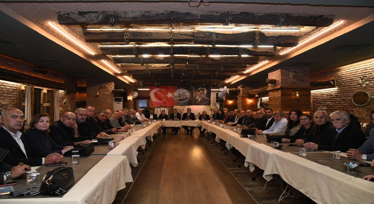 Başkan Balaban Dostlar Meclisine konuk oldu