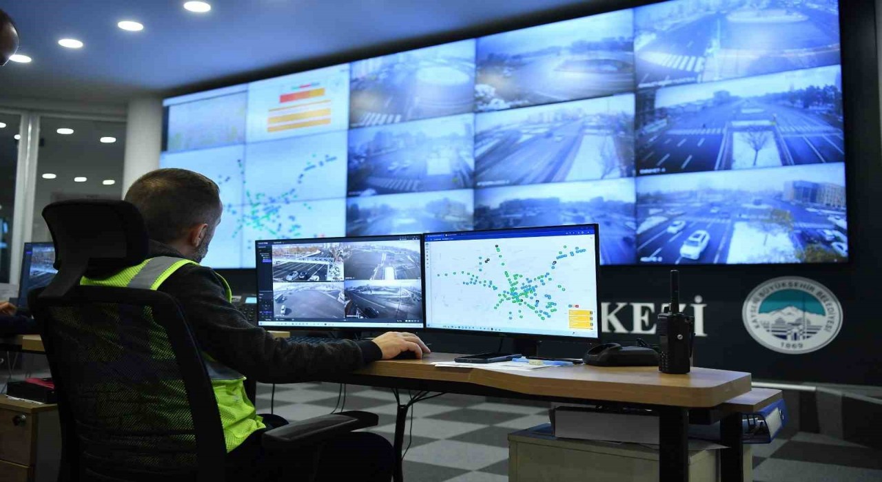 Başkan Büyükkılıçtan ulaşımda 171 milyon TLlik ‘akıllı yatırım