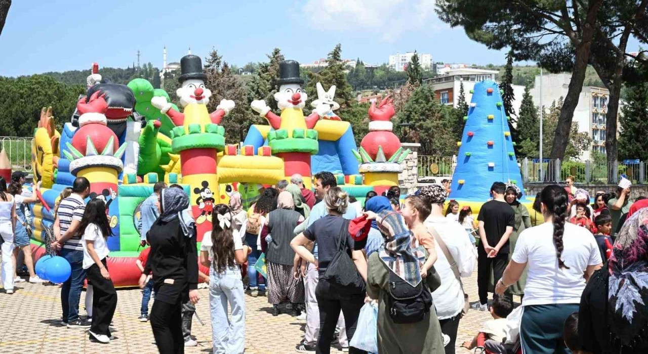 Başkan Çerçioğlundan çocuklara 23 Nisan hediyesi