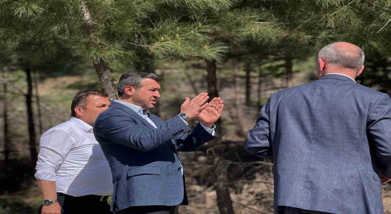 Başkan Çetinkaya Karabük Mahallesindeki çalışmaları inceledi