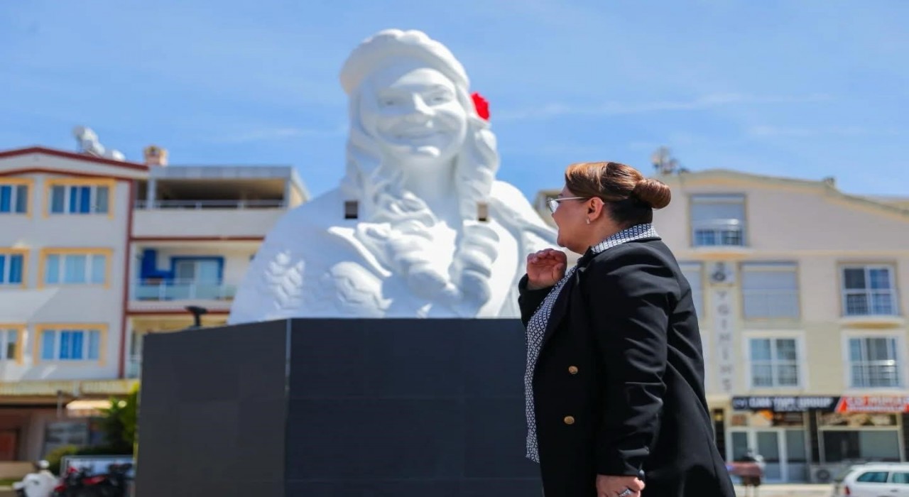 Başkan Gençay, Ayşenur Ezgi Eygi Parkındaki çalışmaları yerinde inceledi