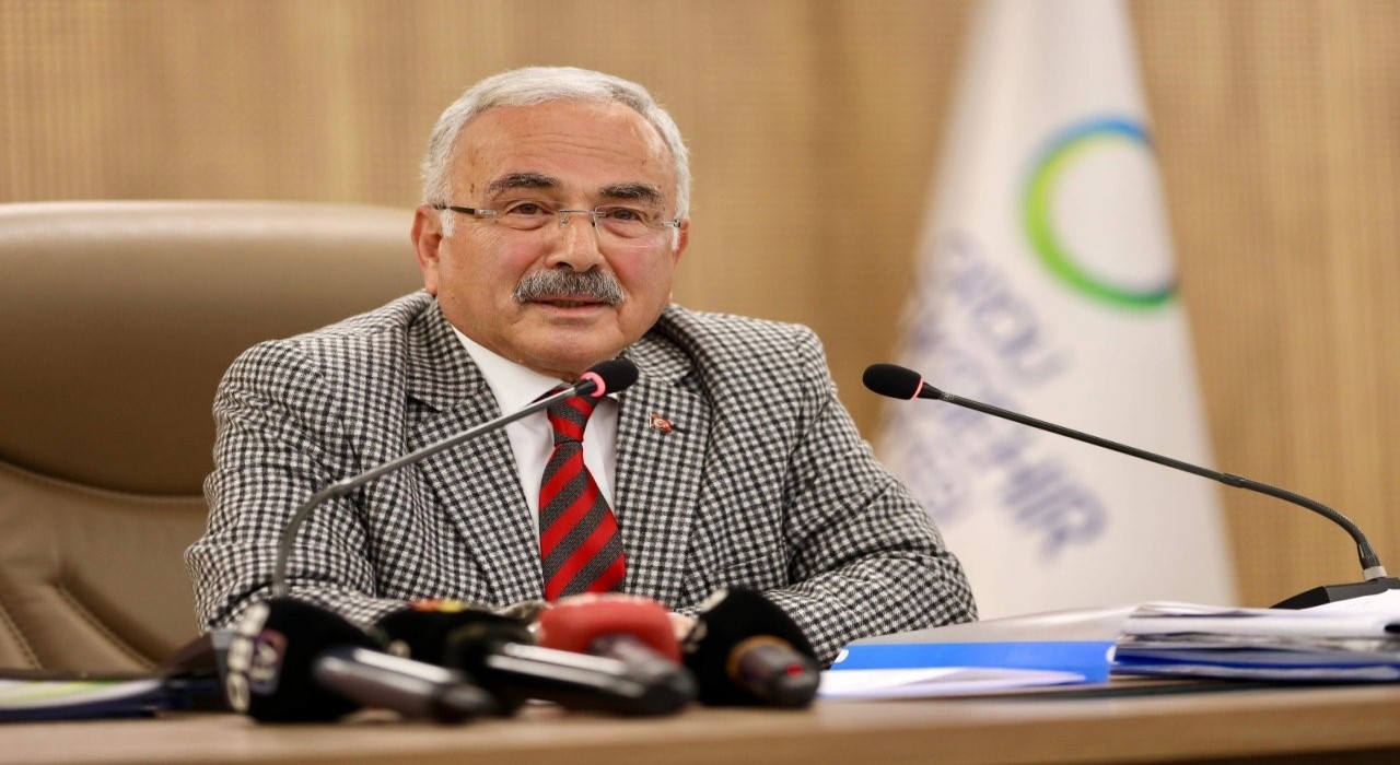 Başkan Güler: Sokak hayvanlarına doğal yaşam alanları oluşturulması için tüm desteği vereceğiz