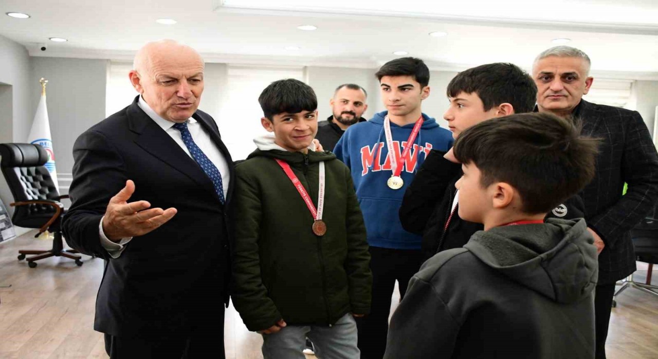 Başkan Kul: Çabamız şampiyonlar yetiştirmek için