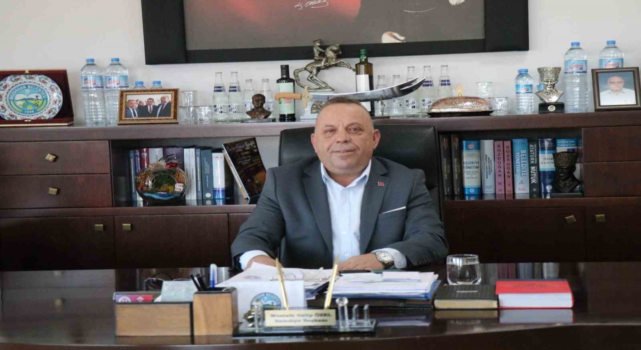 Başkan Özel: 23 Nisan, geleceğe duyulan güvenin simgesidir