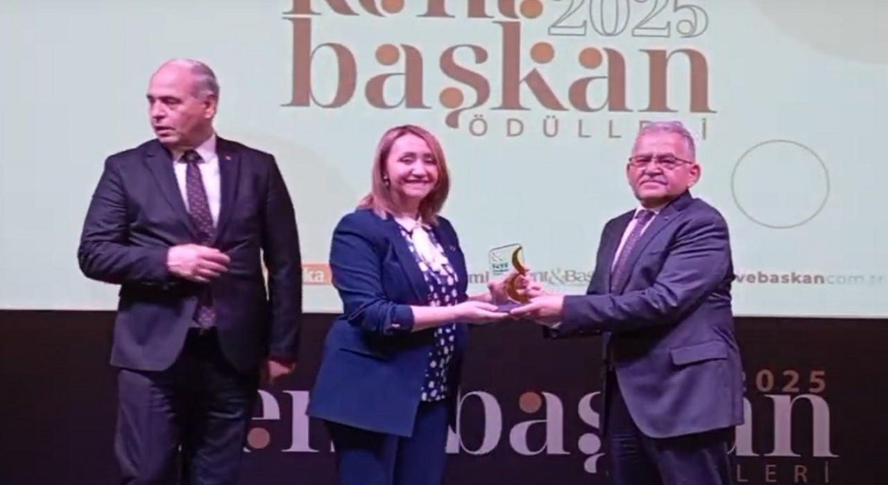 Başkan Tekinin başarısı ulusal ölçekte taçlandırıldı