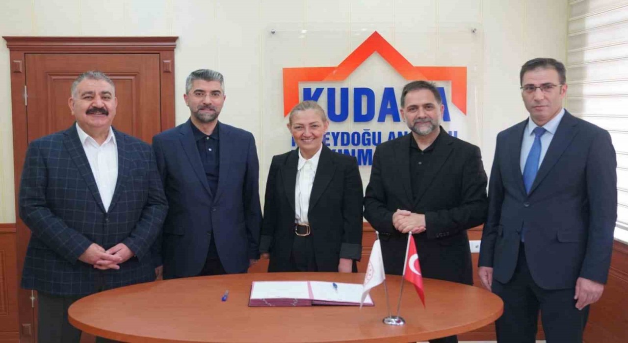 Başkan Uçar;  Sosyal gelişmeyi daha fazla destekleyeceğiz