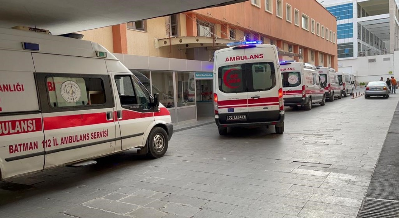 Batmanda merdivenden düşen bir kişi hayatını kaybetti