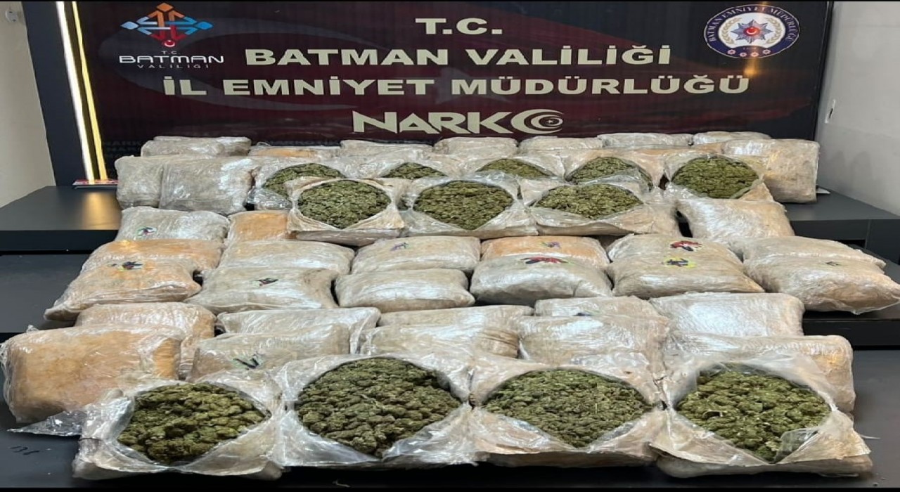 Batmanda otomobilde 39 kilo 400 gram skunk ele geçirildi
